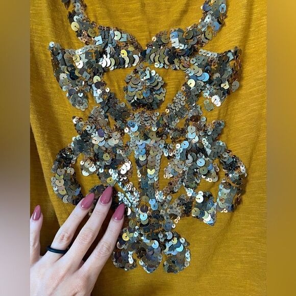 Nanette Lepore Sequins Gold Tank Top - Picture 4 of 4